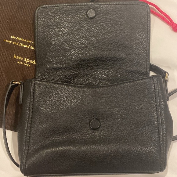 EUC - used once. Black Kate Spade Crossbody - Picture 5 of 7
